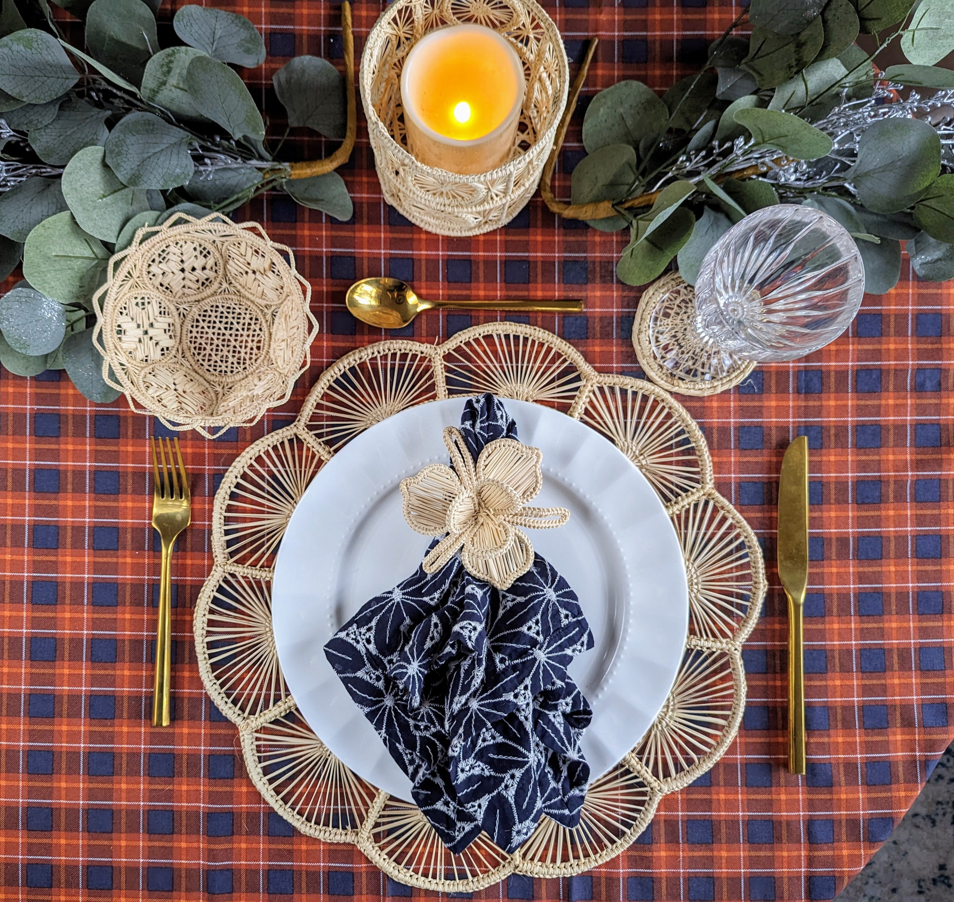 Petal Perfection Handwoven Iraca Palm Placemat | 15"