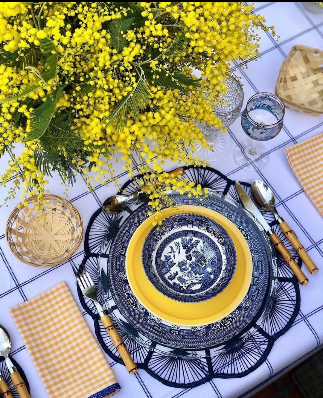 Petal Perfection Handwoven Iraca Palm Placemat | 15"